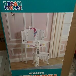 Dream Street Unicorn Vanity Table Set